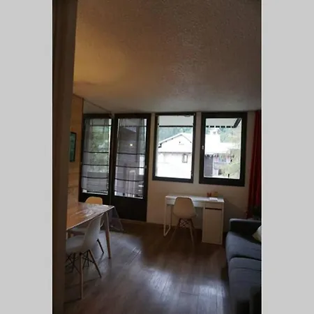 Apartment Studio Face Au Mont-blanc *